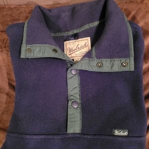 Woolrich men's fleece Navy 4 button top, size L